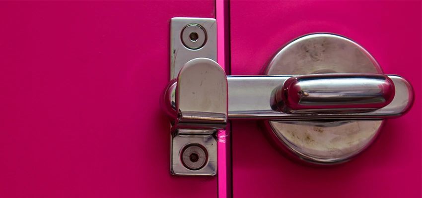 Childproof Gate Lock in South Pasadena, California