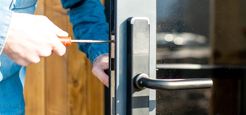 Aluminium Door Lock Replacement in South Pasadena, California